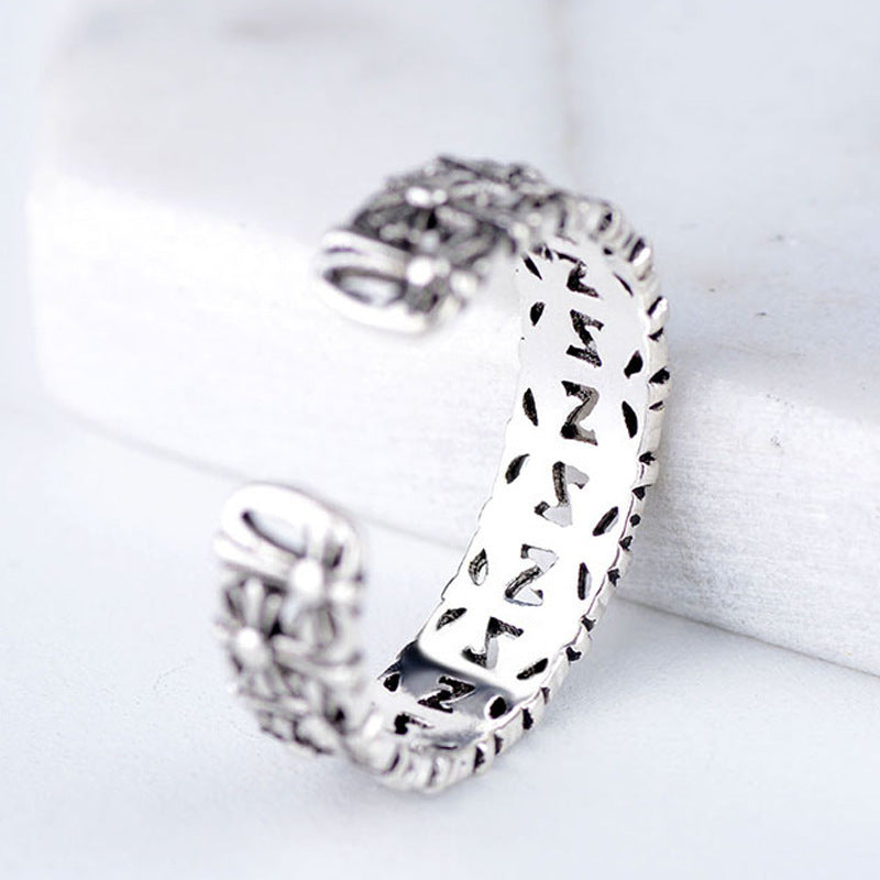 Cross Crochet Aunt Vintage Ring