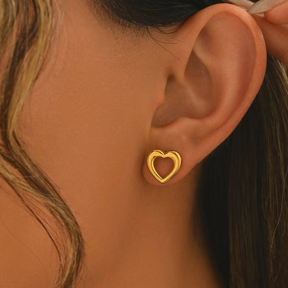 Lxalry 18K Gold Plated Heart Earrings   Stainless Steel Hypoallergenic Jewelry For Women  Skin Safe Everyday & Gift Luxury For Wife Mom Girlfriend Valentine's Day Charm With Tarnish Free Glow