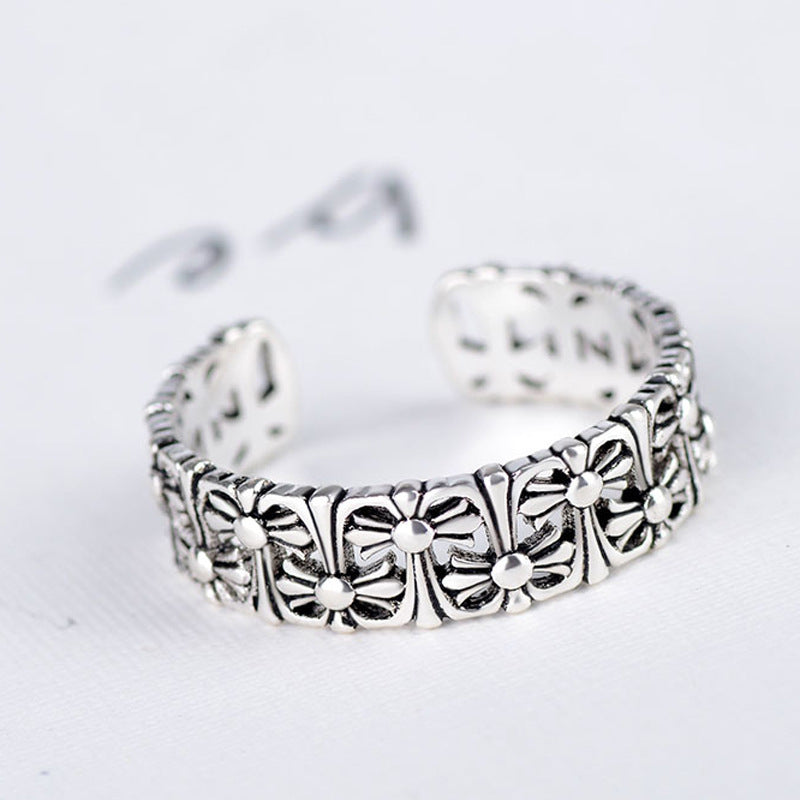 Cross Crochet  Aunt Vintage Ring